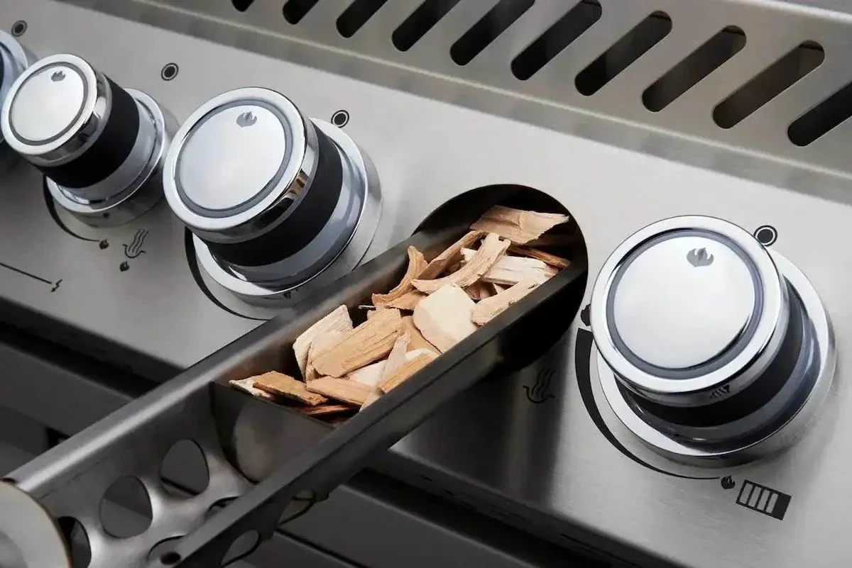 Napoleon Grills Built-In Prestige Pro 665 Gas BBQ Grill - BIPRO665RB-3 - Image 6