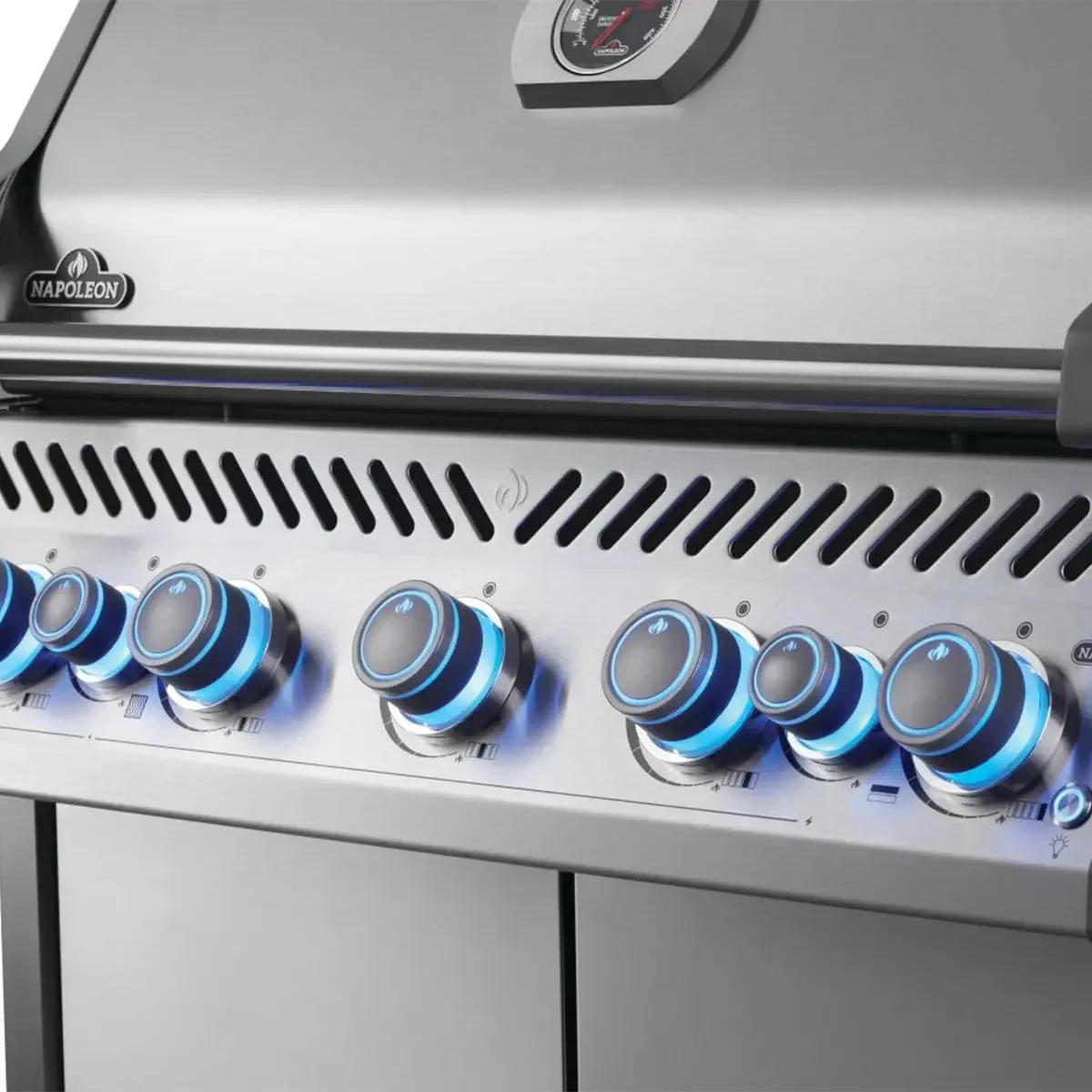 Napoleon Rogue PRO-S 625 Gas BBQ Grill with Infrared Side and Rear Burners - Image 6
